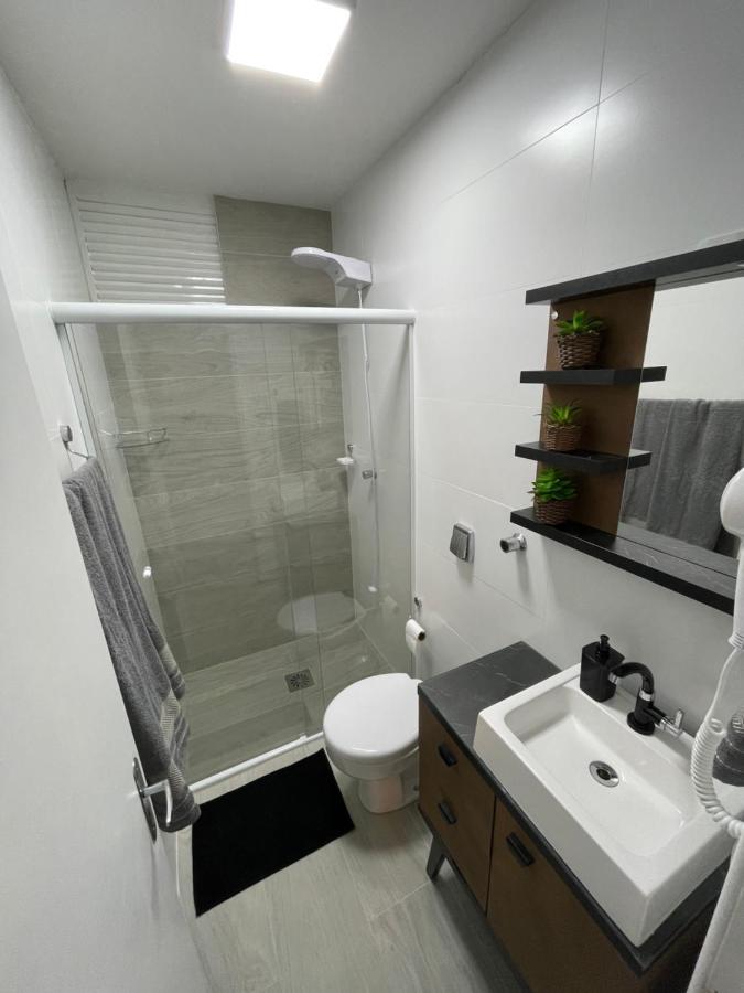 Loft Studio 204 No Kobrasol A 7Km De Floripa Sao Jose  Luaran gambar